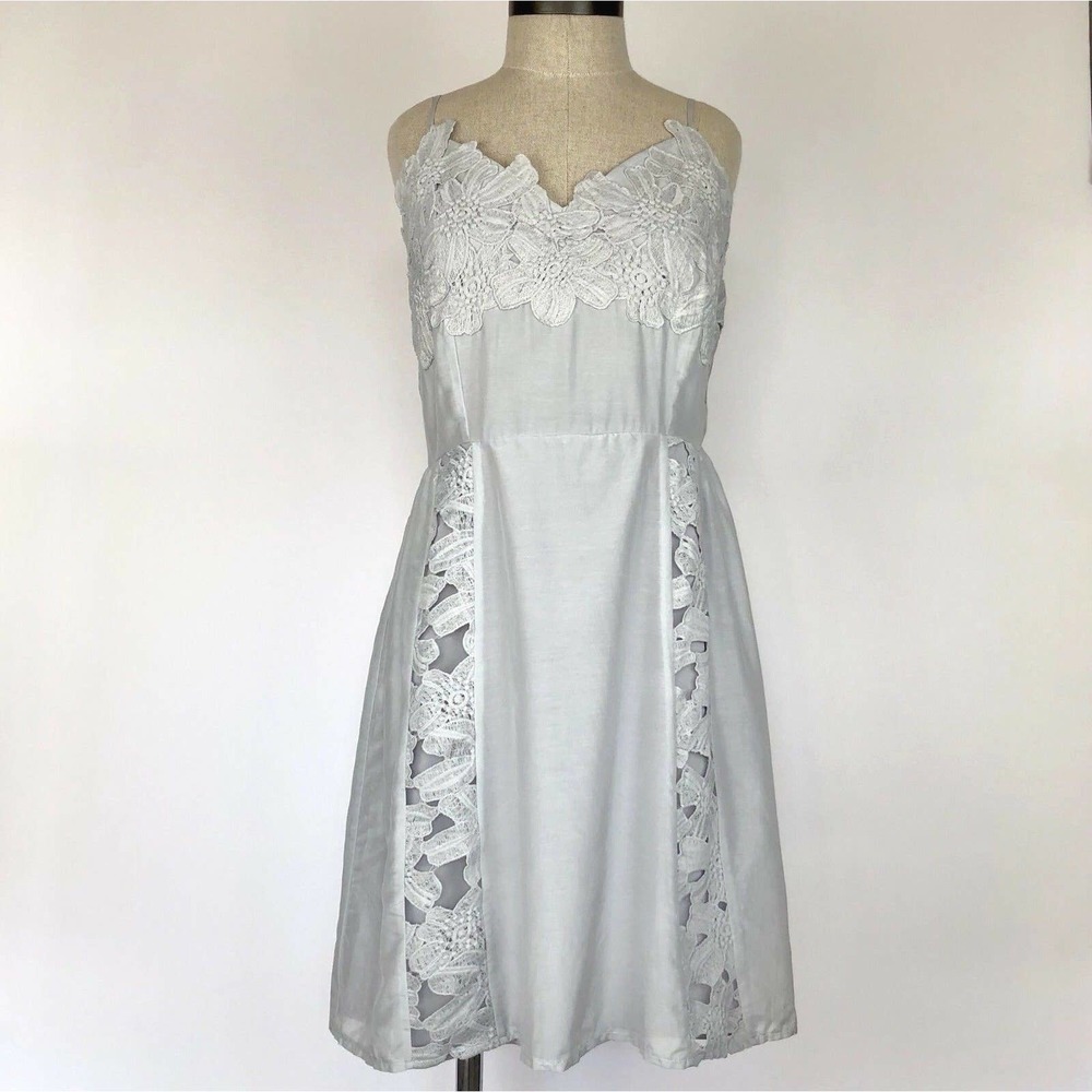 Esley Gray Crochet Lace Lined Spaghetti Strap Midi Dress NWT Size Large